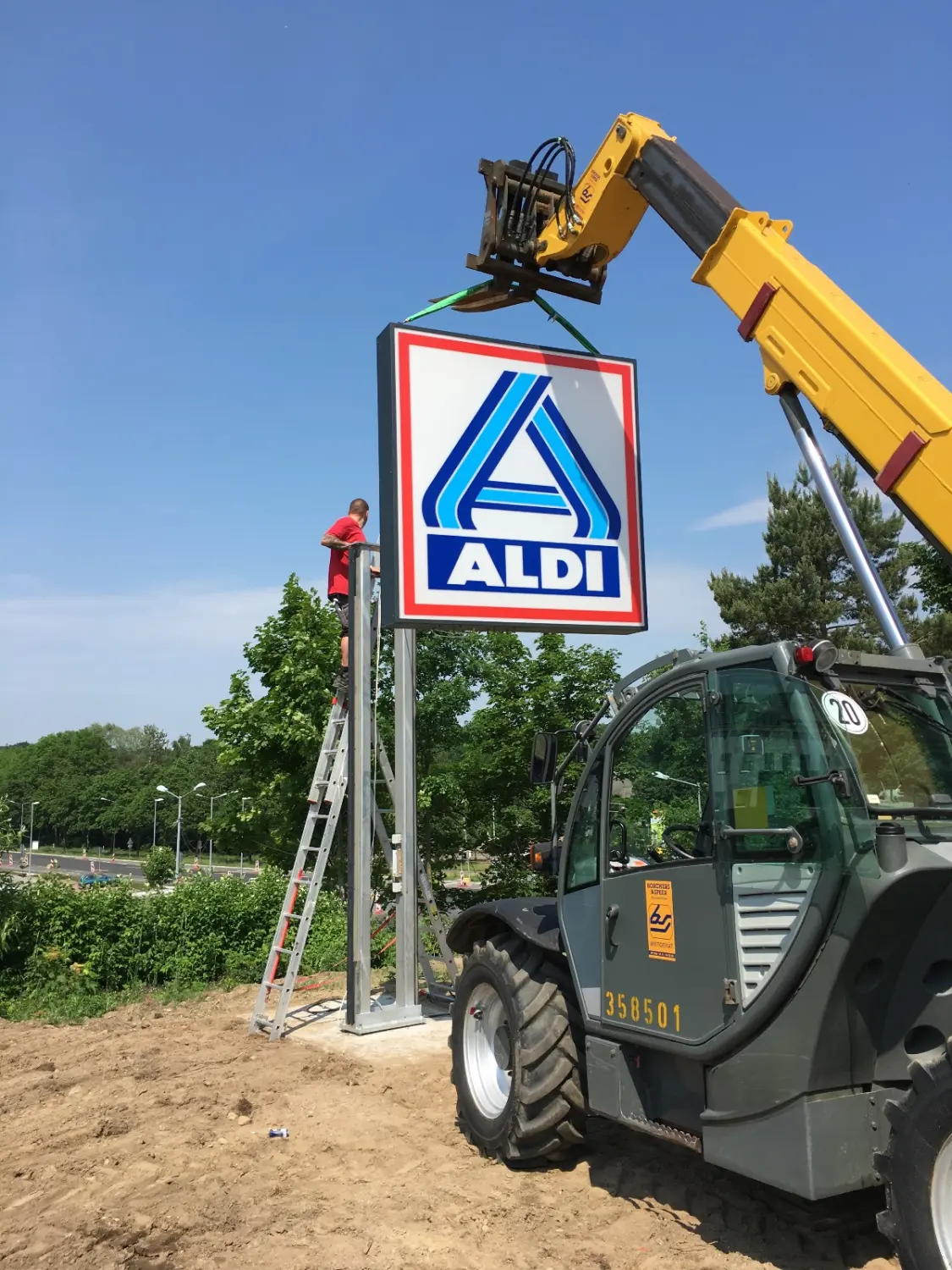 DLS Schröder - ALDI-Tafelverlegung